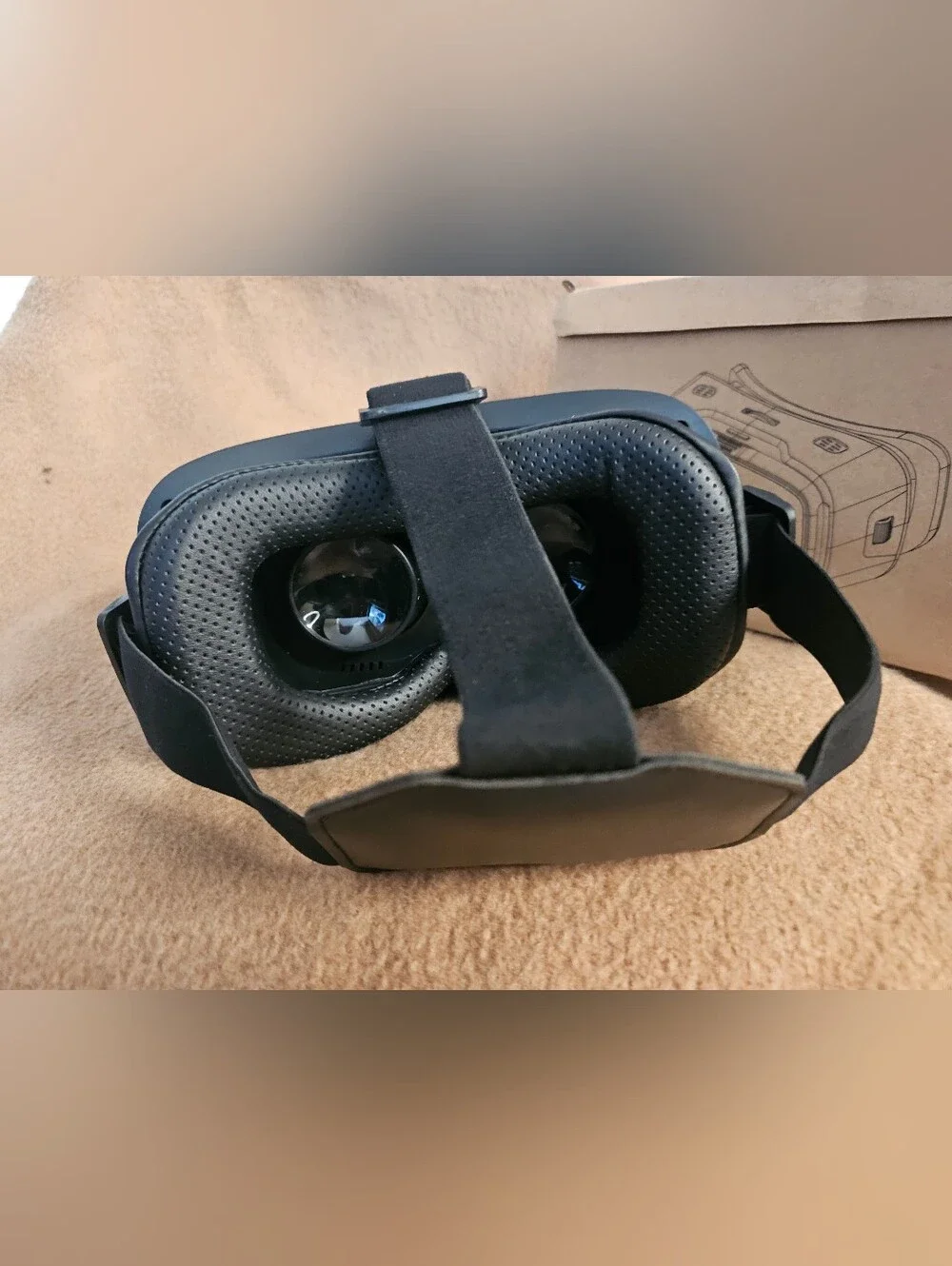 Black Smartphone VR Headset - Mobile Virtual Reality